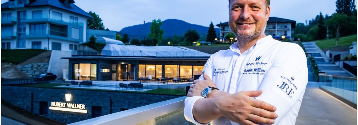 Hubert Wallner als „Spitzenkoch des Jahres“ bei BUSCHE GALA, Frankfurt ausgezeichnet Hubert Wallner als „Spitzenkoch des Jahres“ bei BUSCHE GALA, Frankfurt ausgezeichnet