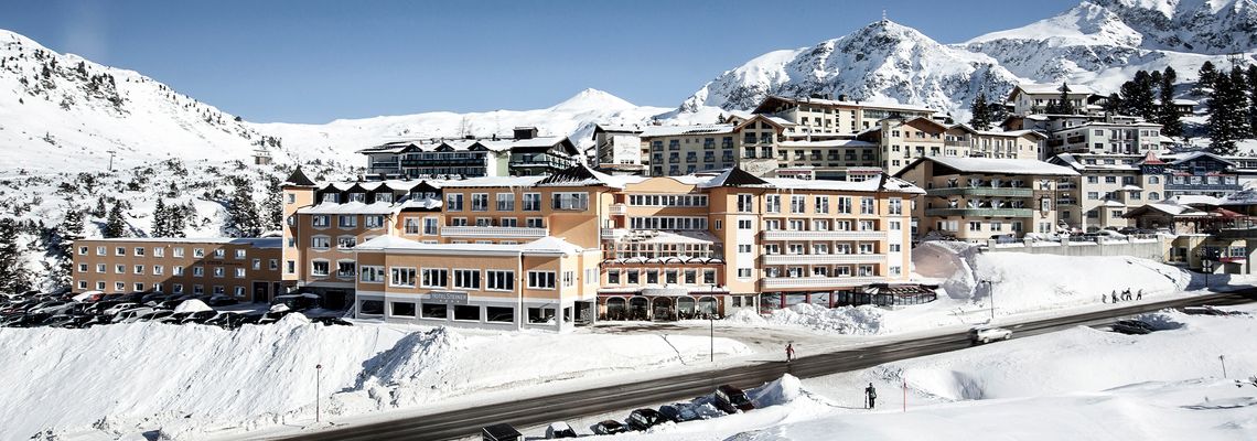 Die schönsten Familienhotels zum Skifahren lernen Die schönsten Familienhotels zum Skifahren lernen