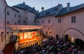Jede Menge Stars bei Döllerers Festspielen der Kunst und Kulinarik 2020 