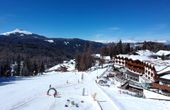 Winter-Auszeit in den Dolomiten: Vom Bett auf die Piste