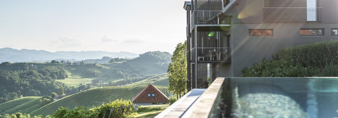 Winzarei: Wohnen in den Weinbergen Winzarei: Wohnen in den Weinbergen