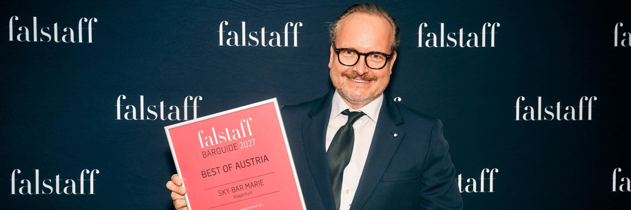 SKY-BAR MARIE IST RESTAURANTBAR DES JAHRES SKY-BAR MARIE IST RESTAURANTBAR DES JAHRES