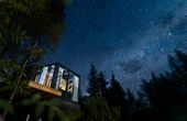 Himmelbett reloaded: Sternezählen im Glas Cube