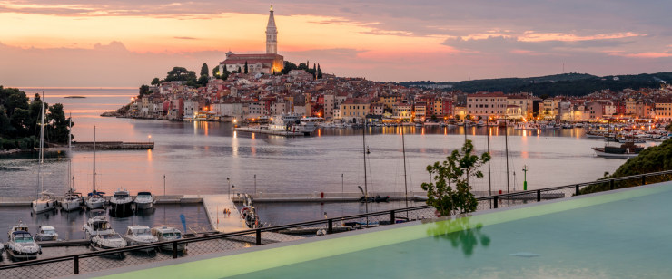 Küstengeflüster: Wo Reeves, Lafer & Co. Urlaub machen